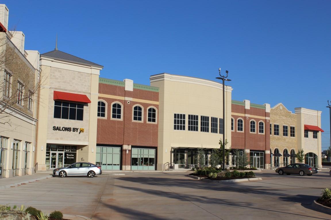Shoppes at Quail Springs Retail space